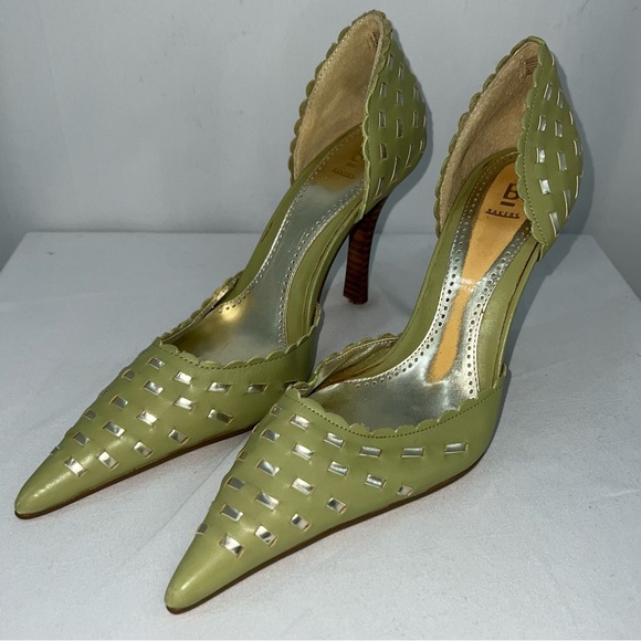 Bakers Green Stacia Pointed Toe Heels - Picture 2 of 11